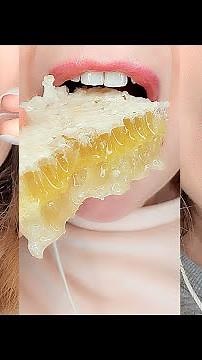 ASMR FOOD EATING FAST SHORT CLIPS CLOSE UP BITING CRUNCHING EATING SATISFYING MOUTH SOUNDS MUKBANG
