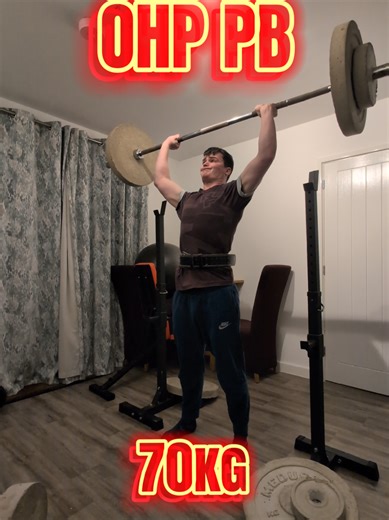 70.4kg to be precise 💪🏻 Grinder of a rep and the belt will have helped but that's still the heaviest standing strict press I've done👌🏻 #pb #training #homegym #ohp #pr