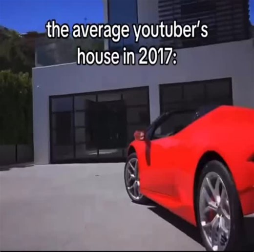 Torturing chamber on Instagram: "IShowSpeed, born Darren Jason Watkins Jr. on January 21, 2005, is a very popular American YouTuber, live streamer, and rapper. ⸻ Who He Is • From Cincinnati, Ohio. • Known for his high-energy, chaotic, and often over-the-top streaming style. • Streams a mix of video games, IRL (in real life) content, travel, and soccer-related content. • Signed with Warner Records as a musical artist. ⸻ Career Highlights • He began posting on YouTube around 2016, but his populari