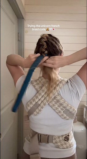 Heatless Curls Tutorial: Unicorn French Braid Styling