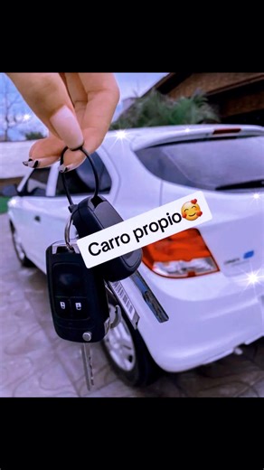 ¡México 🇲🇽, esta joya deslumbrante incrustada en el extremo sur de América del Norte 🌎, es un poema apasionado escrito con sol ☀️, color 🎨 y civilizaciones antiguas 🏛! Con el Caribe de aguas cristalinas 🌊 al este y el vasto Pacífico 🐚 al oeste, es como una perla bañada por dos mares 💎, que abraza volcanes imponentes 🌋, selvas misteriosas 🌿 y desiertos infinitos 🏜. Es la cuna de las civilizaciones azteca y maya 👑, donde las piedras de las pirámides 🗿 susurran mitos milenarios, y los 