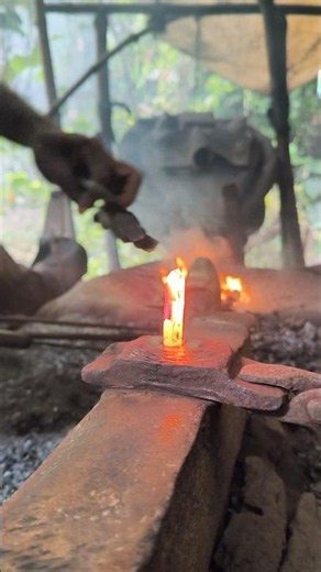 #TraditionalSkills​ #Blacksmithing​ #AnvilAndHammer​ #CustomTools​ #SteelWork