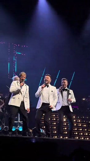 Westlife Gala Evening Concert Highlights