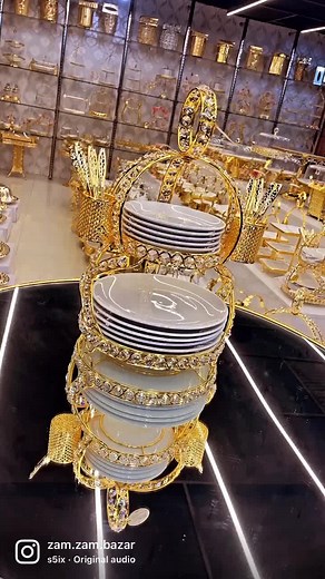 Elegant Golden and White Tableware Sets for Luxury Dining