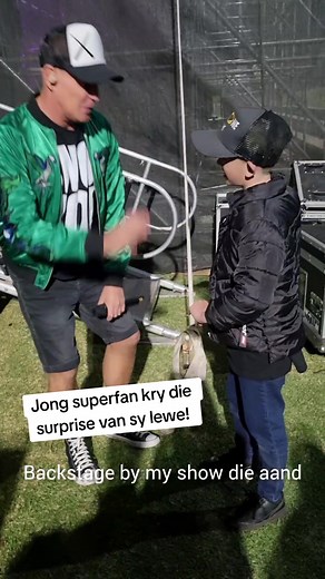 Die ongelooflike verrassing vir 'n jong superfan by Krone