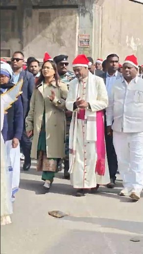BISHOP, MINISTER SHILPI AND MLA RAMCHANDRA SINGH/ MASSIVE CROWDS/ CHRISTMAS FESTIVAL OF DALTONGANJ