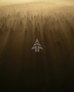 CANADA'S OUTFITTER SINCE 1885 🇨🇦⁠ ⁠ Back in 1885, James Woods set out to make gear for explorers who needed protection from the unpredictable and unforgiving Canadian wilderness. 140 years later our mission has not changed, and as we embark on the next 140 years we're here to fuel a passion for exploring and preserving Canada's wild places. TRUE. NORTH. STRONG. SINCE 1885.⁠ ⁠ -⁠ ⁠ POURVOYEUR CANADIEN DEPUIS 1885 🇨🇦⁠ ⁠ En 1885, James Woods a entrepris de fabriquer de l'équipement pour les exp