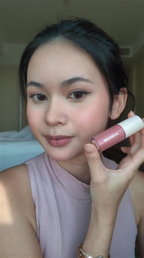 Explore Sea Makeup's Liquid Blush: Primrose vs Dahlia