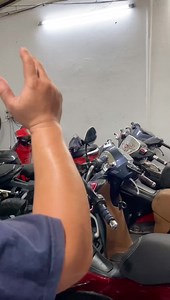 382K views · 4.1K reactions | Vị khách đặc biệt của shop, 5 năm quay lại mua thêm chiếc nữa. Ai vậy ? Liên hệ: 052.8242231 - 085.6075072 - 090 8516853 - 033.3492178 Địa chỉ: 52 quốc lộ 22, Đông Lân, Bà Điểm, Hóc Môn (google map “xe máy Tùng An Suong”) | XE MÁY TÙNG AN SƯƠNG | Facebook