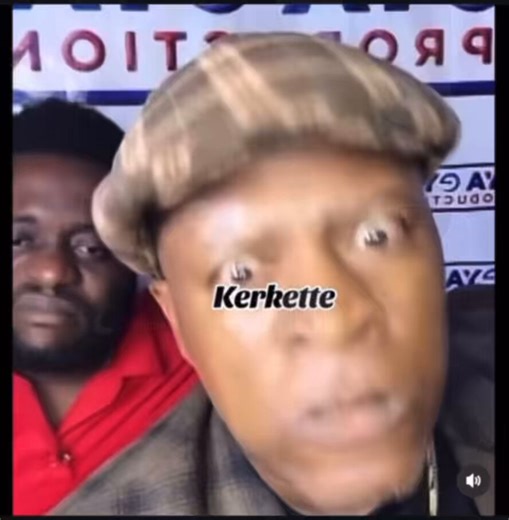 Gen yon ZEN nan lari an la. Men m poko gen ase prèv, e sak fèm poko pote l ba nou isit la🌈😂! Gen yon komedyen ki konyen… Misye ap rele menaj li papi, misye ap defile pou menaj GASON li nan video… Video yo nan lari menm poko gen yo… M gen non komedyen an, menm m vle wè video yo avan m vin konfime sa isit la🫰🏾! Paskem pa vle bal zen an san okenn prèv 🤌🏾😂😂Ret brancheee 🫰🏾