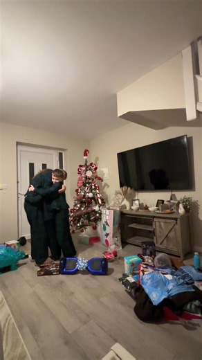 What a blur, I’ve never had to dig so deep to find strength I didn’t know I had❤️‍🩹 I’ve found comfort in that my boys never would have known how soul destroying the past few weeks have really been because I swore my storm won’t ever get them wet⛈️ On top of everything else, my grandads health rapidly deteriorated over Christmas, the man who raised me. Anyone who knows me knows how much my grandparents mean to me, they brought me up and I ask you to keep my extremely poorly grandad in your pray