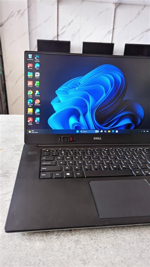 DELL Precision 5520 15” FHD / IPS Processor Core I7-7th | 16 | 256 / Backlit Keyboard 🔥 / NVIDIA Quadro M1200 4GB