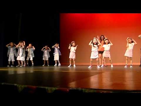 Kindergarten graduation performance by room 6 the Discovery World Montessori in Diamond Bar