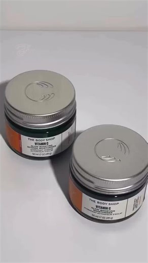 The Body Shop® Pakistan on Instagram: "Fresh start, glowing skin! 🌟 Kick off the year with radiant skin using The Body Shop's Vitamin C Moisturizer! 💆‍♀️ Packed with antioxidant goodness, it's your go-to for a brighter, more vibrant complexion. @thebodyshopmalaysia #TheBodyShop #VitaminC #GlowingSkin #NewYearNewSkin"