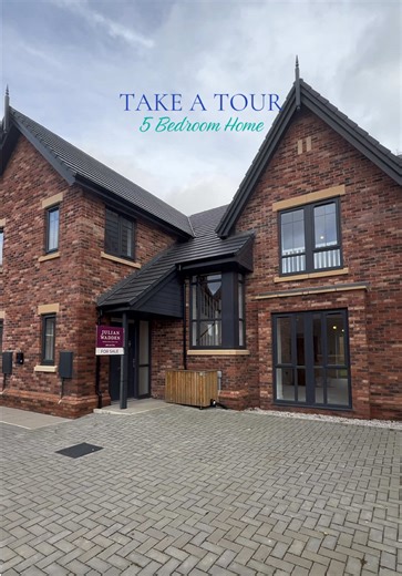 📍Lime Grove, SK6 Q1HP📍 Available to tour - contact us to book your viewing 💙 #cubehomes #showhometour #limegrove #showhomes #stockport