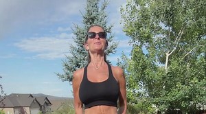 Saturday Morning Stretch: Smooth Flow