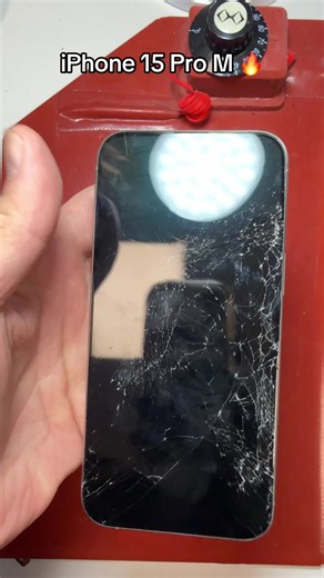 Replace the Display on iPhone 15 Pro Max Easily