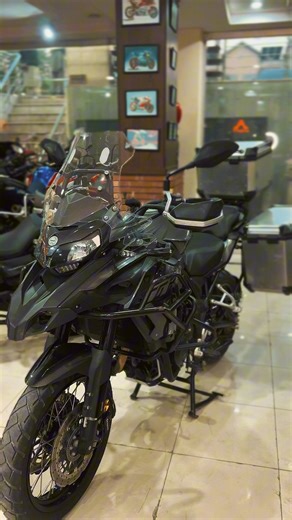 Carrying a powerful 500cc twin, rugged stance, long-travel suspension and that signature Benelli adventure feel 🌍🏍️ ► 2020 Model 📅 ► Islamabad registered 🗒🇵🇰 📍 Visit our showroom in Phase 7, Bahria Town, Rawalpindi to see it in person and to check out our inventory! For pricing and inquiries, contact us at: 📞 051-5400070 📞 0321-5962351 📞 0320-5206007 #BenelliTRK502X #Benelli #AdventureBike #TouringLife #502X #ADVbikes #BikeReel #MotorcycleReel #CarCraft #BikesOfInstagram #PakistanBiker