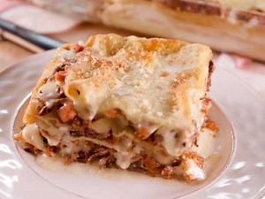 159K views · 708 reactions | Short rib and bechamel layer on the...