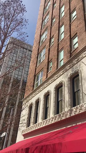 FIVE 5️⃣ Different Entrances to the OKC Underground Tunnel system 🎉 1.) Skirvin Hotel 2.) Broadway-Kerr garage 3.) Sheraton Hotel 4.) Leadership Square Building 5.) Continental Resources building 4️⃣0️⃣5️⃣💯🔥 #explore #oklahoma #sheraton #hotel #travel #travelok #traveloklahoma #okcunderground #summer #nature #Architecture