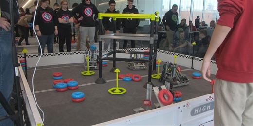 UNL engineering hall hosts large robotics tournament