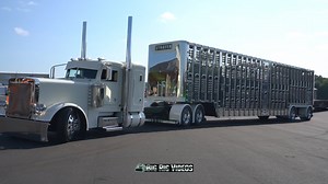 Arrivals at the Mayberry Truck Show 2023. Here are a few of the folks that have shown up as of Thursday evening. | Big Rig Videos