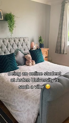 The Flexibility of Online Learning at Arden University