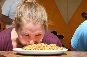 Getting messy at Festa Italiana's spaghetti eating contest (20 PHOTOS)