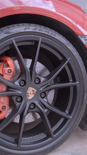  Ingeniería alemana a tu alcance Porsche. El estándar del lujo deportivo. En Zenith Motors hacemos que lo extraordinario sea posible. Autos seminuevos de alta gama con garantía y respaldo. Eleva tu experiencia al volante.  Chachapa | Lomas de Angelópolis, Puebla  Exclusividad que puedes conducir | Zenith Motors | Facebook