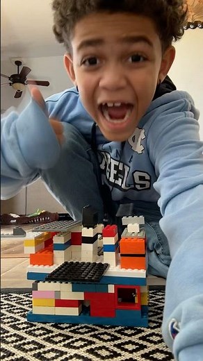 Building a Lego battleship