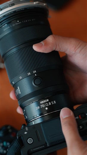 The best in terms of image quality and lightness! Introducing Nikon's ultimate zoom lens, the 24m...