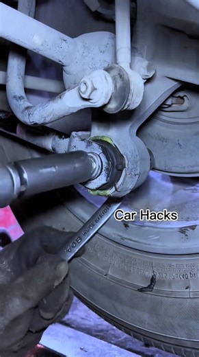 78K views · 237 reactions | #automobile #mechanic #mecanico #brokencar #fixing #repair #repairing #autos #automobile #mecanique #Mecanicien | Car Hacks | Facebook
