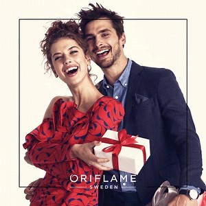 3.2K views · 62 reactions | Náš adventní kalendář není nic pro nedočkavce, ale o to větší radost vám udělá.  Každý den můžete otevřít jen jedno okno a při tom vzpomínat, jak jste v dětství zvládli spořádat "první týden čokolády" hned na začátku prosince. Už se těšíte na naše speciální nabídky? Najdete je online  bit.ly/advent-kalendář nebo v mobilní aplikaci Oriflame. | Oriflame | Facebook