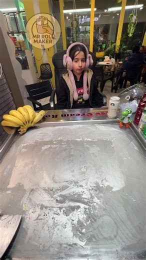 ASMR Loop Videos for a Satisfying Experience