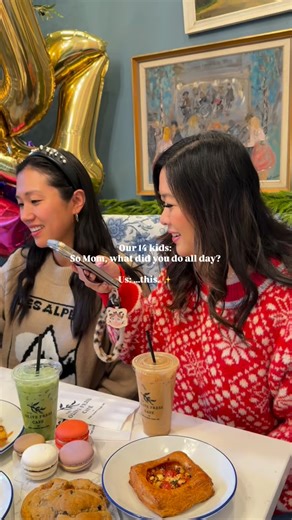 Cuz Moms deserve playdates too, am I right?? Spent a kid’s school day up in Midway, UT and visited the new @olivepresscafe!! We loved the burgers, tart and bakery treats! It’s such a gorgeous and cozy spot to grab lunch and then do some shopping at @thedaintypearco! ❤️ #momslunch #momplaydate #midwayut | Sandy a la Mode - Fashion and Lifestyle Blog