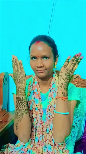 Bhavi ka anniversary party ka taiyari chal rha h mehndi lga ke#viralvideo #mehndi #youtubeshorts #yt