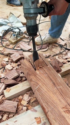 Machine for fast wood carving #shorts