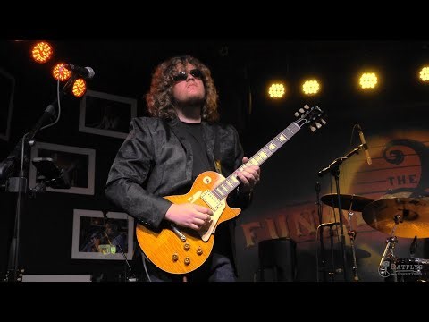 Trey Wanvig - LIVE at Troll Music!