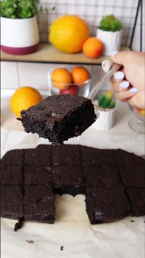 No Flour, All Fudge — Almond Flour Brownies 🍫