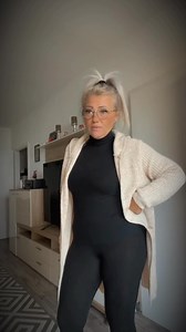 5.6K views · 1K reactions | 來藍 #fraumithumor #humorvoll #fy | Pamela Schroeder | Facebook