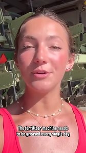 Fertilizing Corn Plants