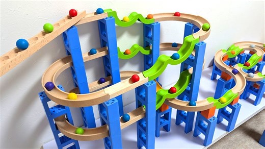 搭建超大型波浪滚珠大冒险轨道！