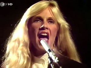 148K views · 8.1K reactions | Kim Carnes - Bette Davis Eyes | Neptunia Roma | Facebook