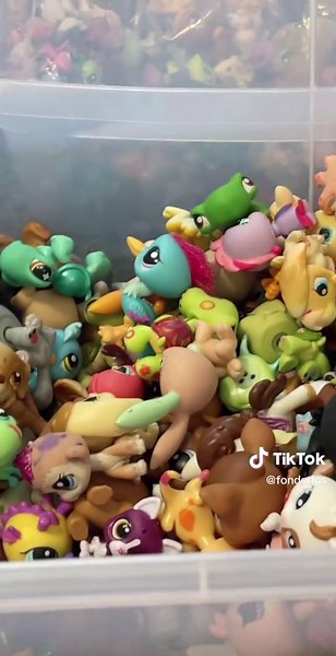 Exploring My Littlest Pet Shop Collection | LPS Unboxing & Accessories Showcase