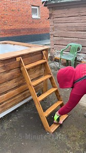 4.5M views · 18K reactions | A DIY hot tub made from a plastic cube! | 5-Minute Crafts | Facebook