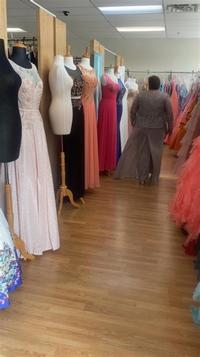 577K views · 1.6K reactions | Such a lovely Mother of the Groom!!! | Tami's Bridal & Alterations | Facebook