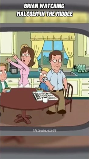 Family Guy : Brian Watching Malcolm in the Middle