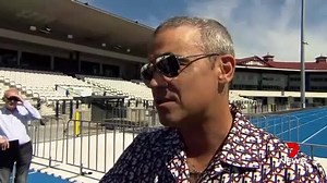 Robbie Williams has arrived in Melbourne ahead of the inaugural ‘World Tour Melbourne’. 7NEWS reporter Tom Chadwick caught up with the music star at Albert Park this morning. www.7NEWS.com.au #7NEWS | 7NEWS Melbourne