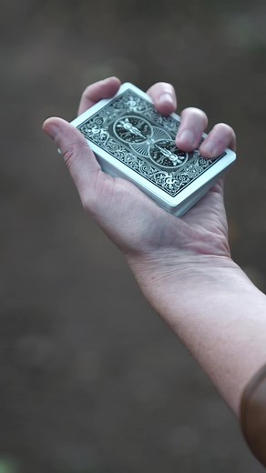 Mastering Cardistry Basics: The Mechanics and Straddle Grips