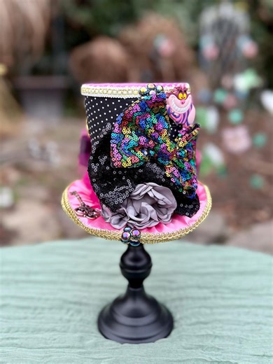 Cheshire Cat Top Hat Centerpiece   Candlestick (6-12” Tall) | Alice in Wonderland | Whimsical Mad Hatter Tea Party Decorations, Shower - Etsy